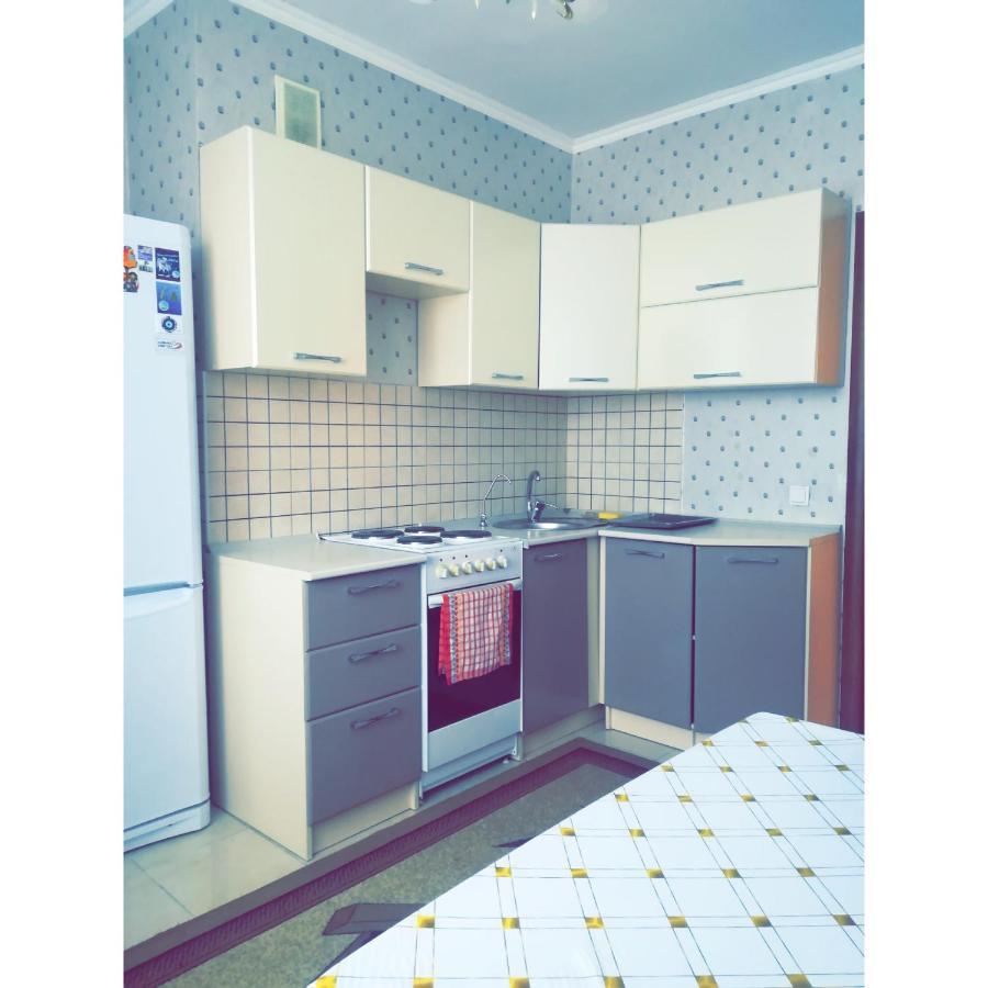 Apartment In Heart Of Astana Ngoại thất bức ảnh