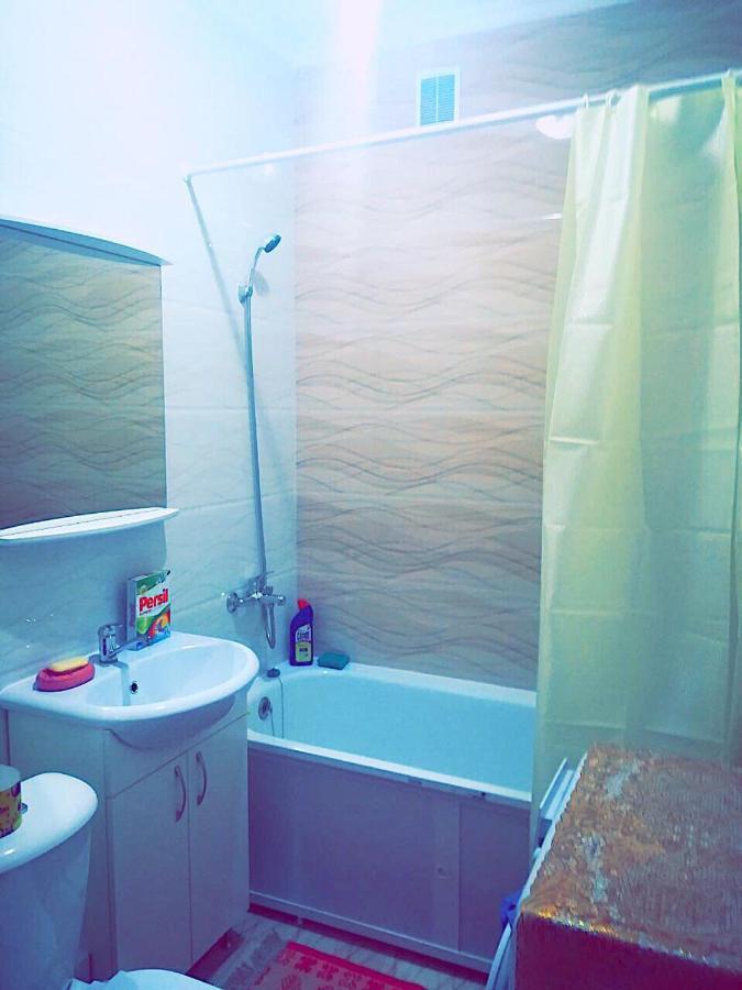 Apartment In Heart Of Astana Ngoại thất bức ảnh