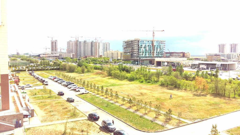 Apartment In Heart Of Astana Ngoại thất bức ảnh